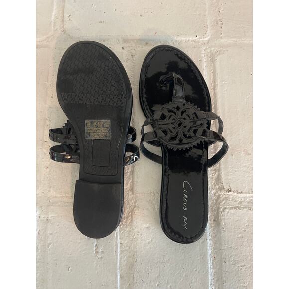 Sam Edelman Circus NY Canyon Black Medallion Cushioned Sandal Size 7 - Picture 5 of 5